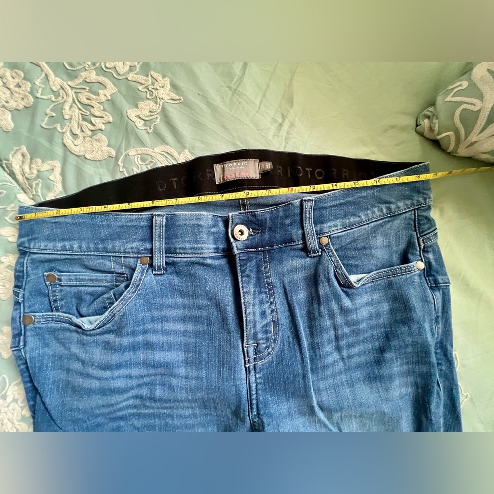 Torrid Premium Stretch, Bombshell Straight Jeans,… - image 6